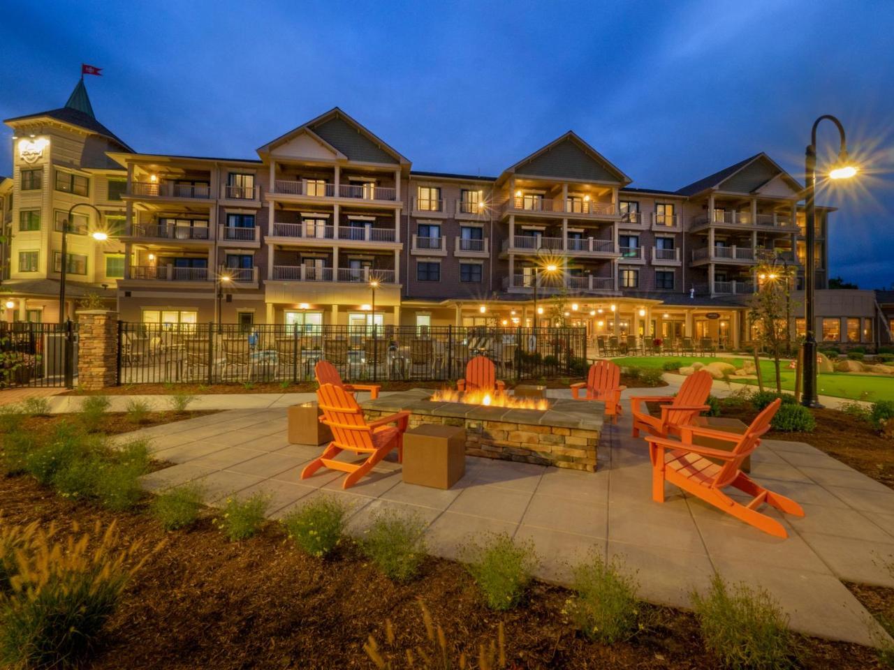 Chautauqua Harbor Hotel - Jamestown Celoron Zewnętrze zdjęcie
